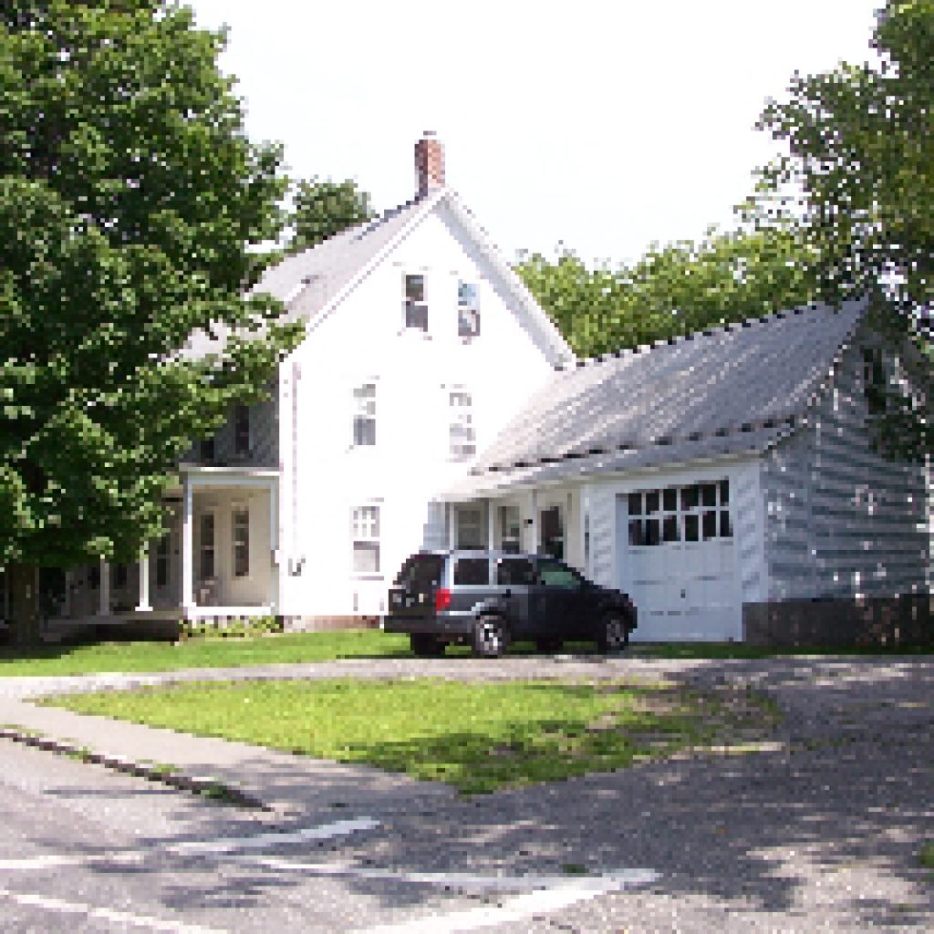 Thunderbirch Apartments For Rent in South Royalton, Vermont Near